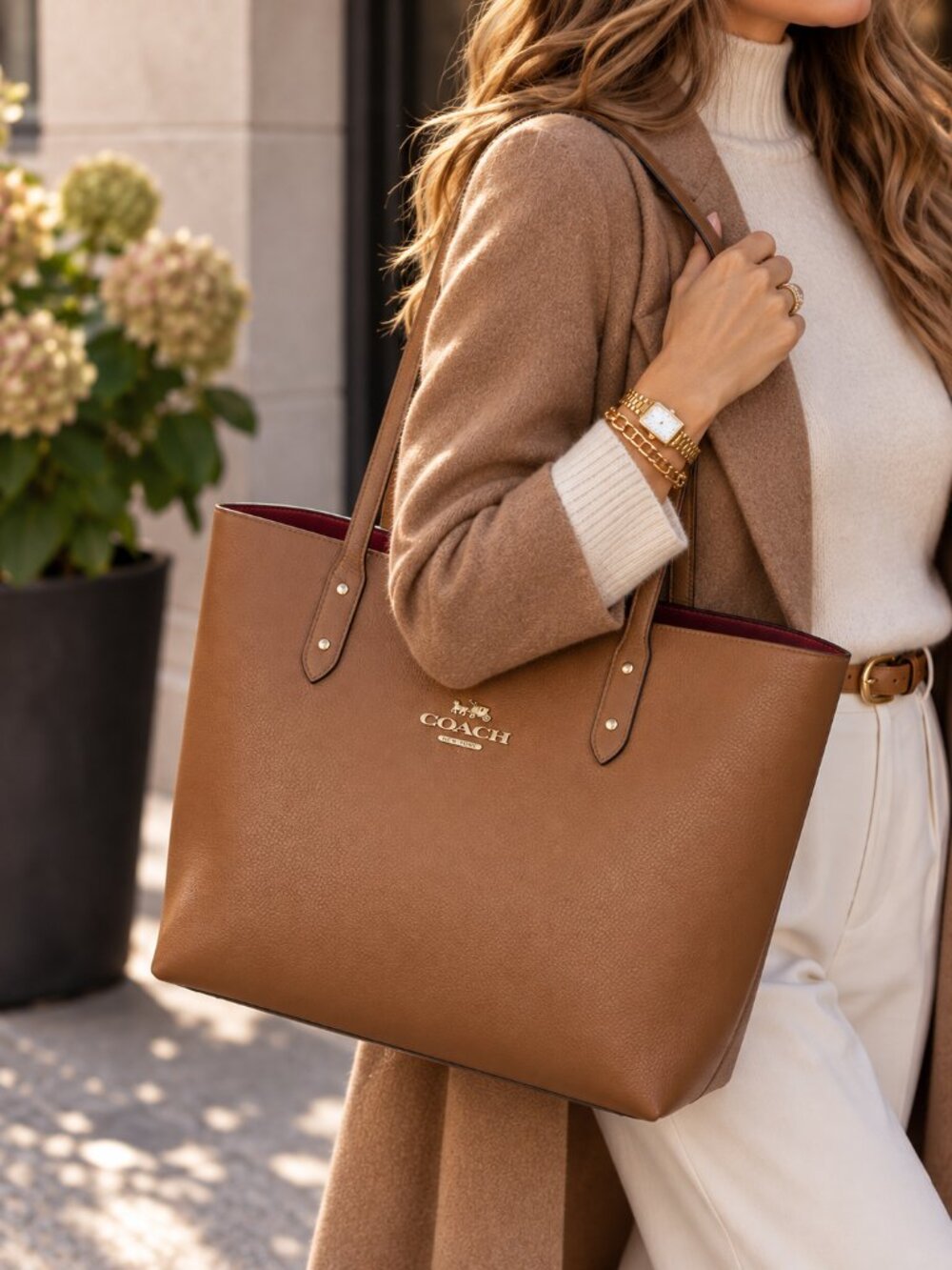 Coach Town Tote F72673 Light Saddle Oxblood Pebble Leather Gold Shoulder Bag EUC